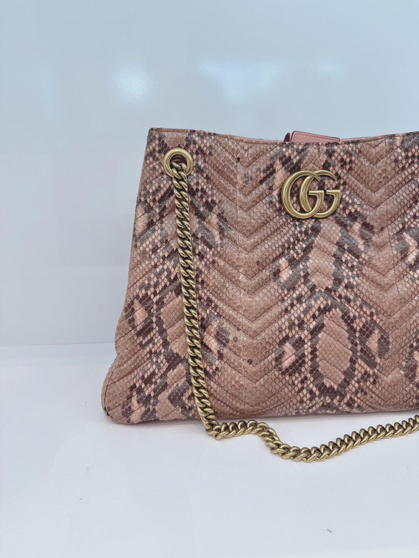 PINK BEIGE PYTHON MEDIUM MARMONT MATELASSE TOTE BAG