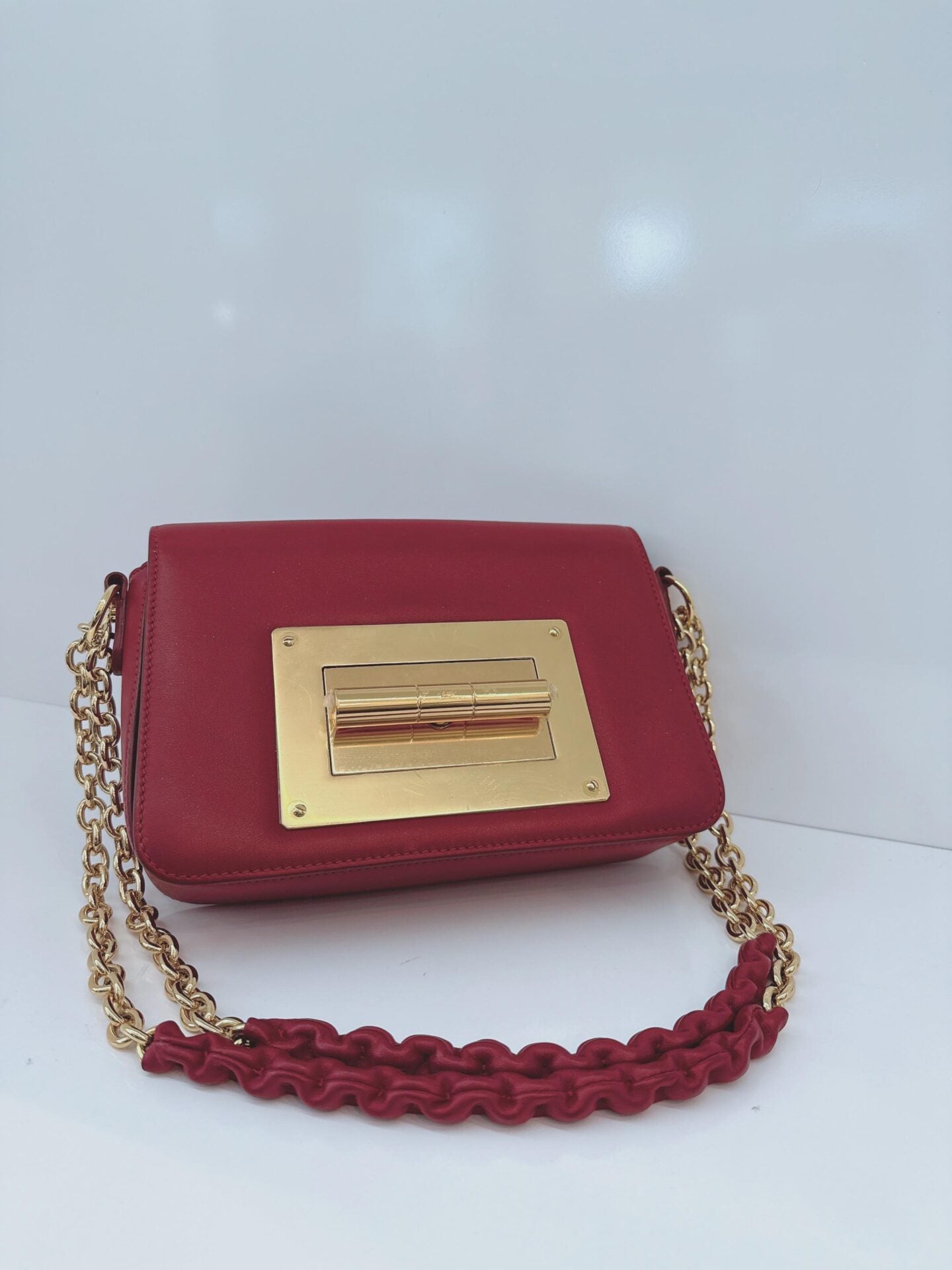 DARK RED LEATHER SMALL NATALIA CHAIN SHOULDER BAG