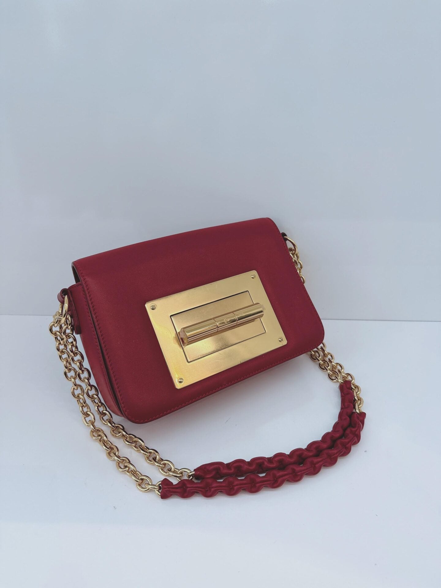 DARK RED LEATHER SMALL NATALIA CHAIN SHOULDER BAG