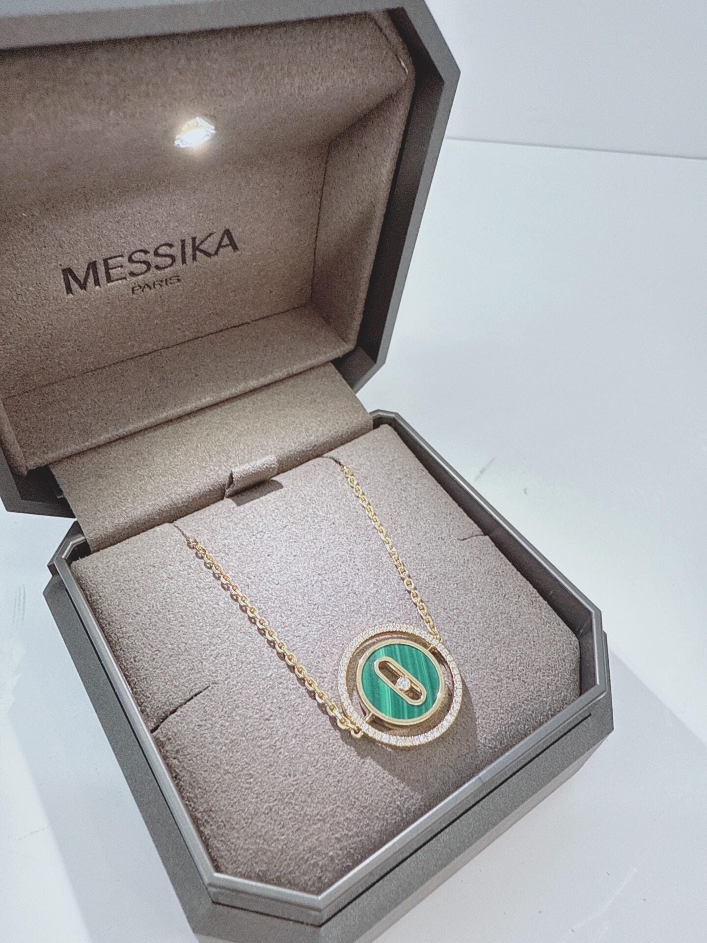 LUCKY MOVE SM MALACHITE YELLOW GOLD DIAMOND BRACELET