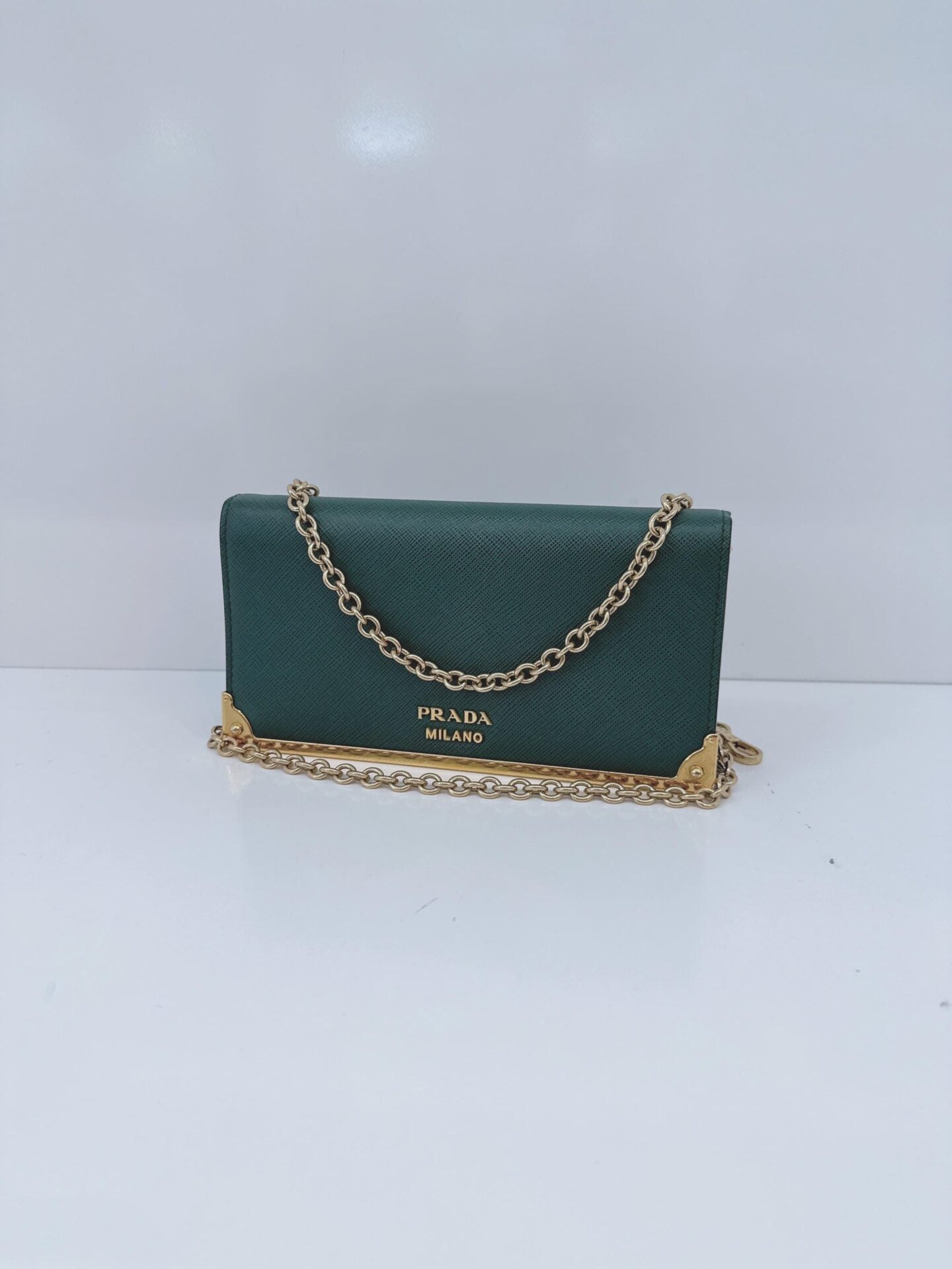 GREEN SAFFIANO LEATHER CAHIER WALLET ON CHAIN