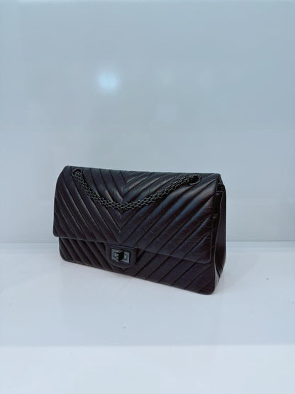 SO BLACK CHEVRON QUILTED AGED CALFSKIN 2.55 REISSUE 226 DOUBLE FLAP BAG