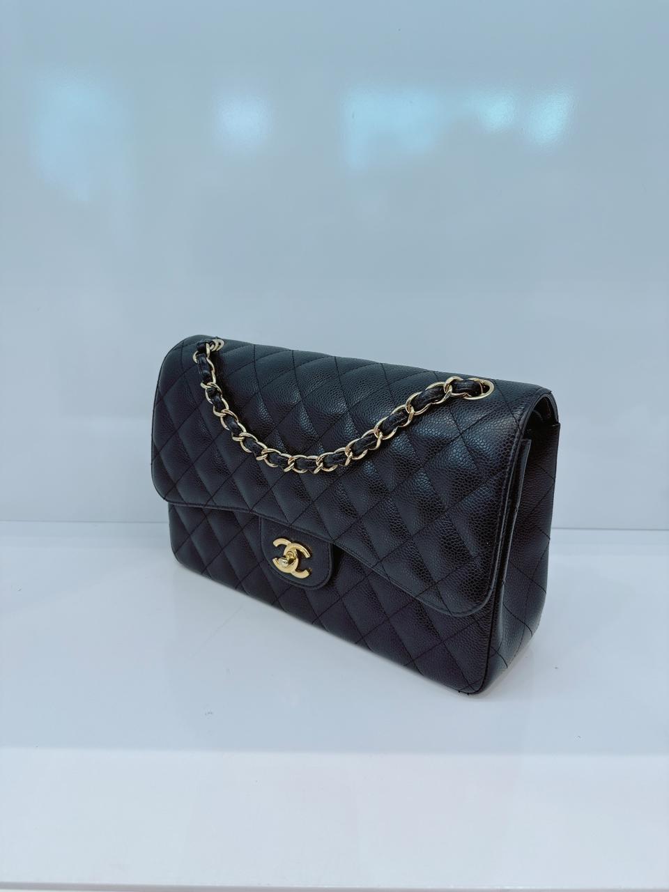 BLACK CAVIAR LEATHER JUMBO CLASSIC DOUBLE FLAP BAG