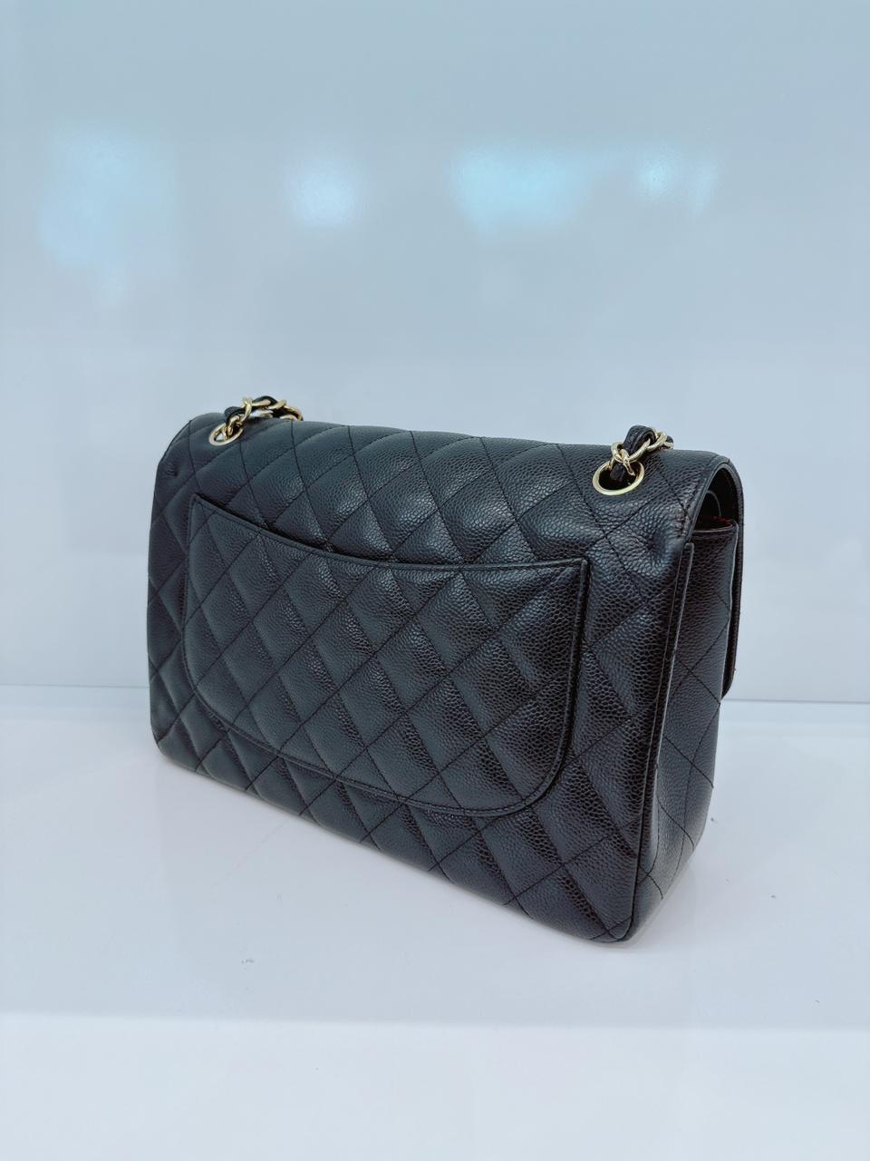 BLACK CAVIAR LEATHER JUMBO CLASSIC DOUBLE FLAP BAG