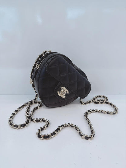 BLACK LAMBSKIN LEATHER MINI LOVE HEART BAG