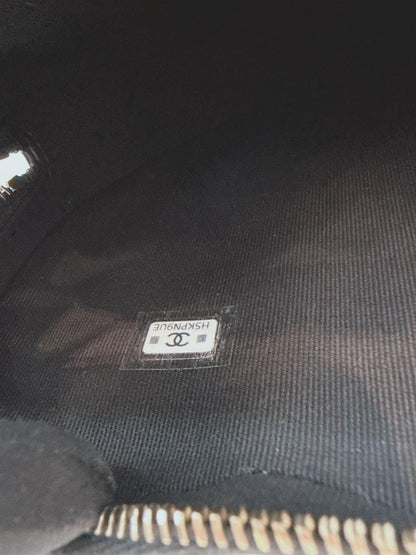 BLACK LAMBSKIN LEATHER MINI LOVE HEART BAG