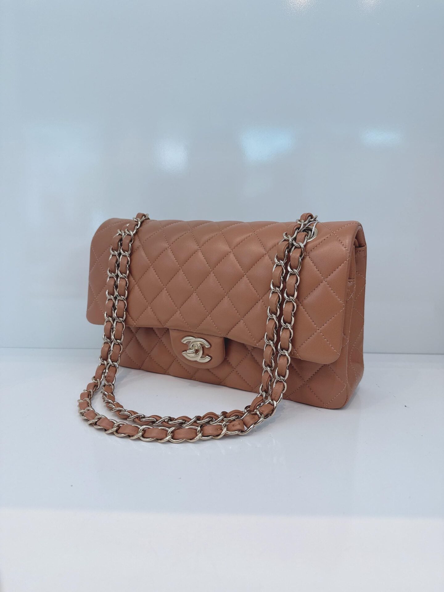 CAMEL QUILTED LAMBSKIN LEATHER MEDIUM CLASSIC DOUBLE FLAP BAG