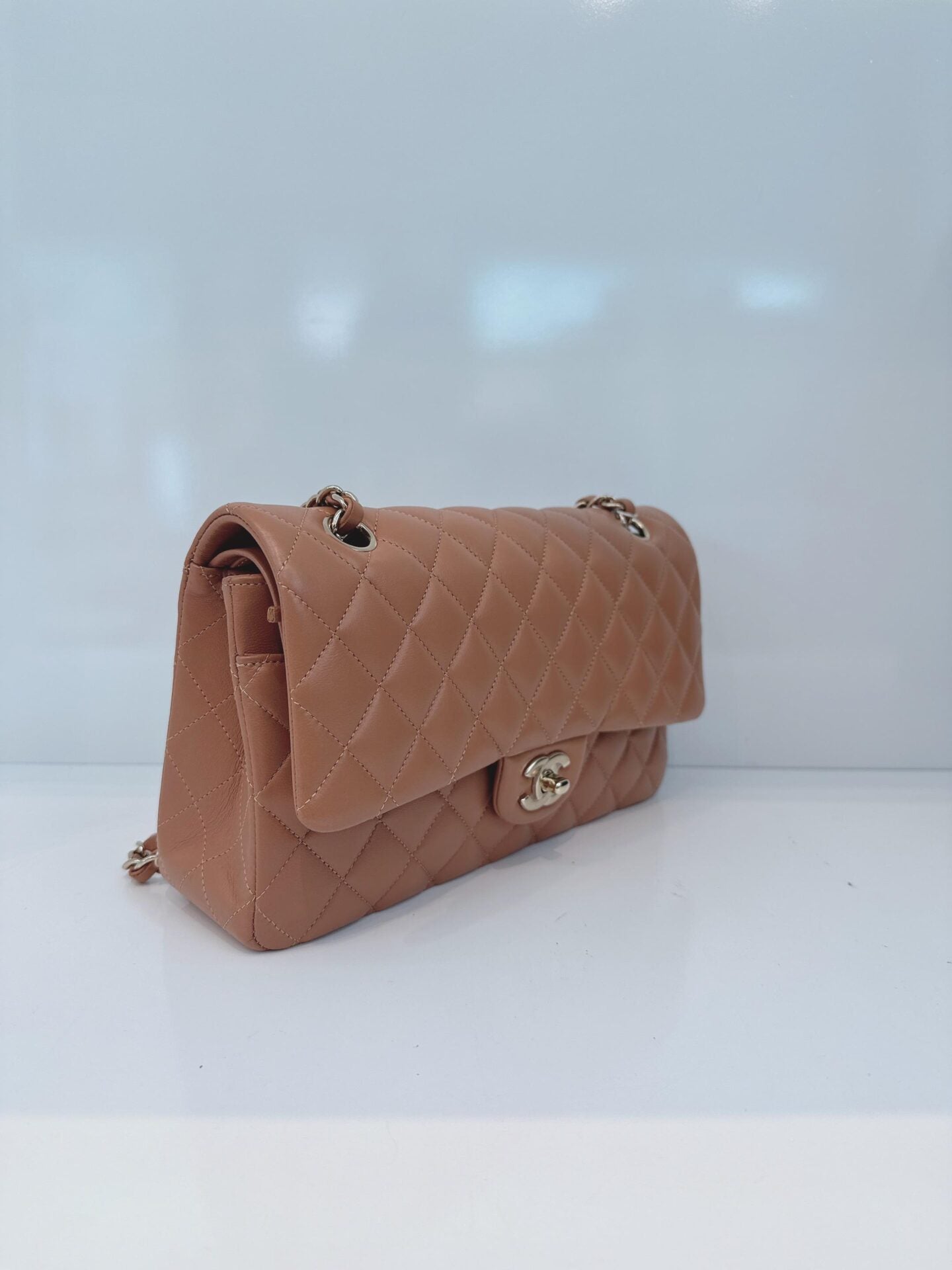 CAMEL QUILTED LAMBSKIN LEATHER MEDIUM CLASSIC DOUBLE FLAP BAG