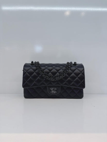 SO BLACK QUILTED LAMBSKIN LEATHER MEDIUM CLASSIC DOUBLE FLAP HANDBAG