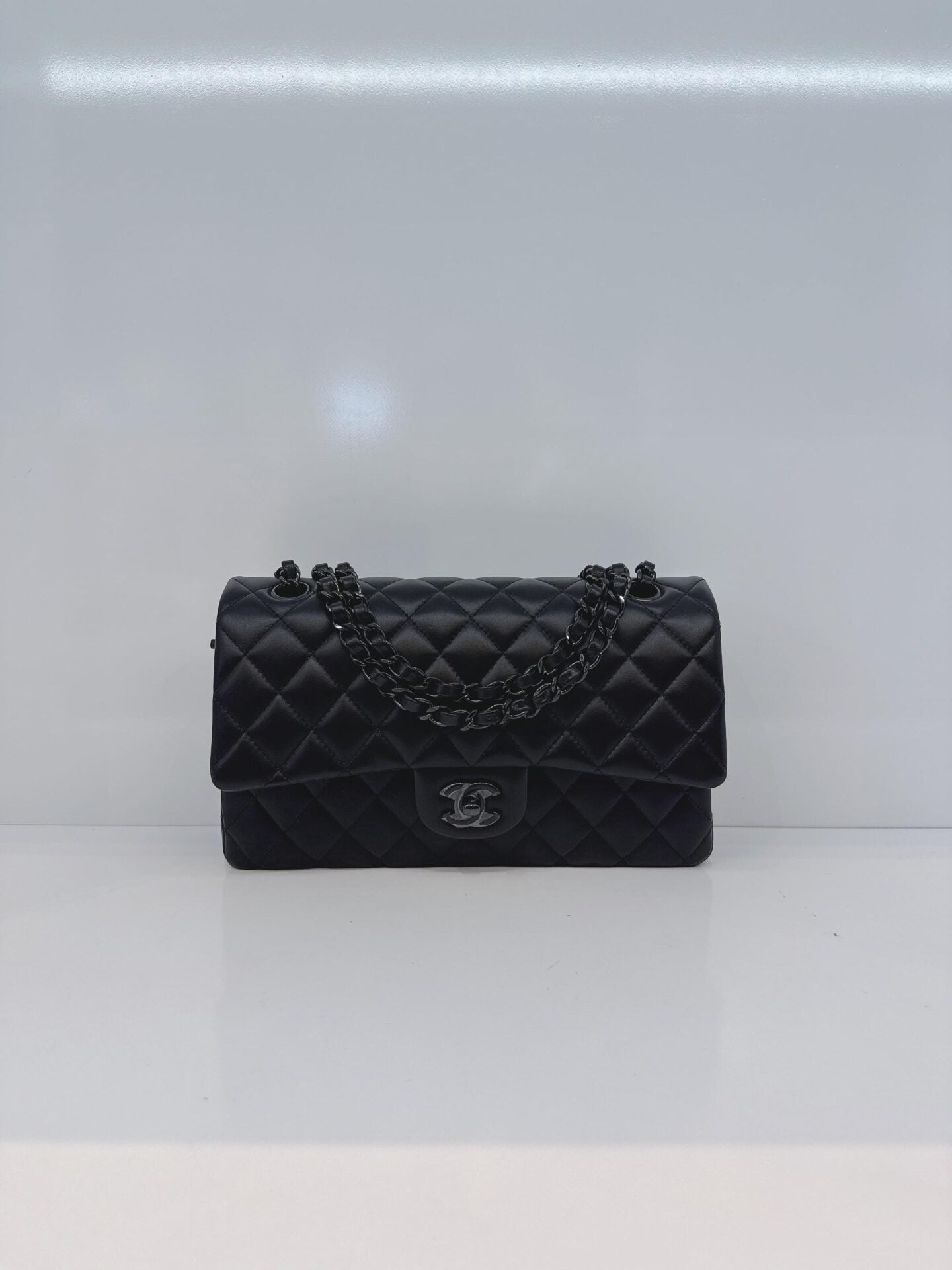 SO BLACK QUILTED LAMBSKIN LEATHER MEDIUM CLASSIC DOUBLE FLAP HANDBAG