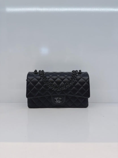 SO BLACK QUILTED LAMBSKIN LEATHER MEDIUM CLASSIC DOUBLE FLAP HANDBAG