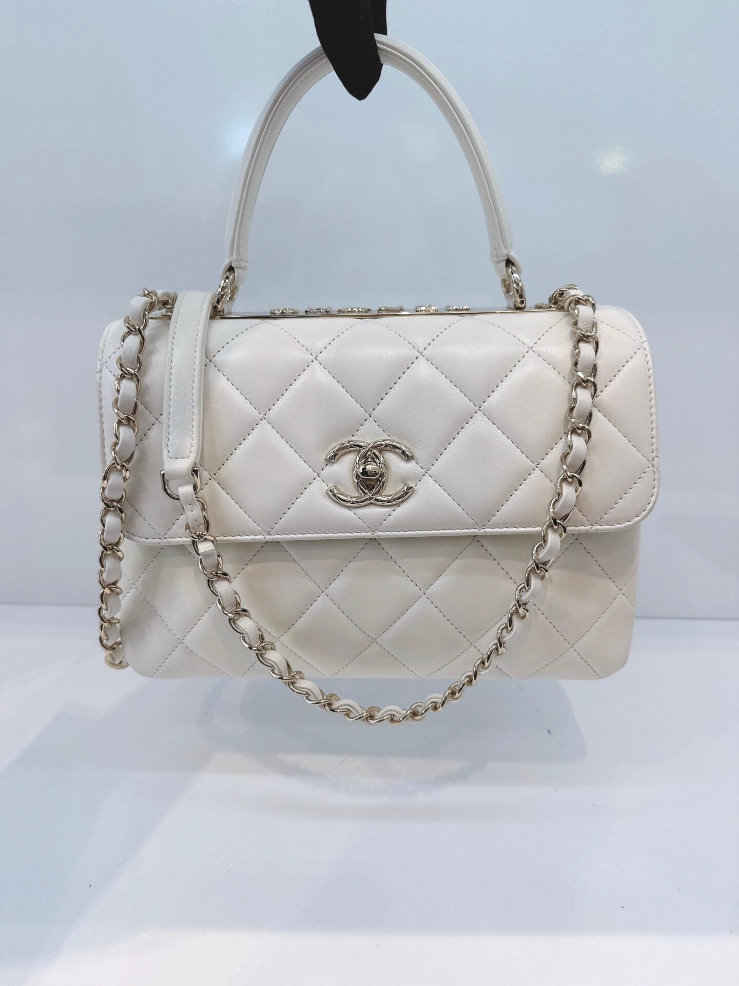 WHITE LAMBSKIN LEATHER SMALL TRENDY CC TOP HANDLE BAG