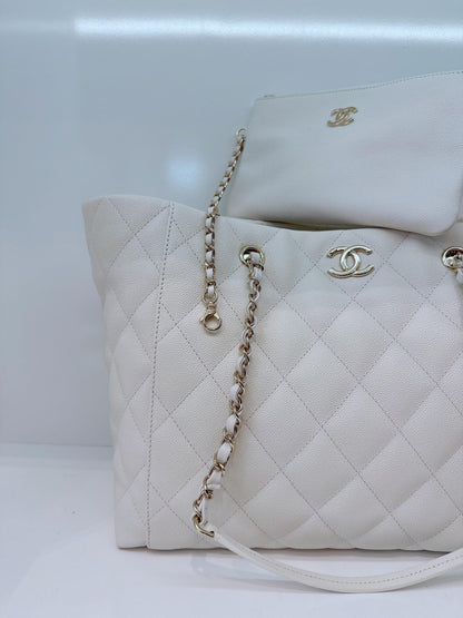 WHITE CAVIAR LEATHER 2023 LARGE SHOPPING TOTE BAG