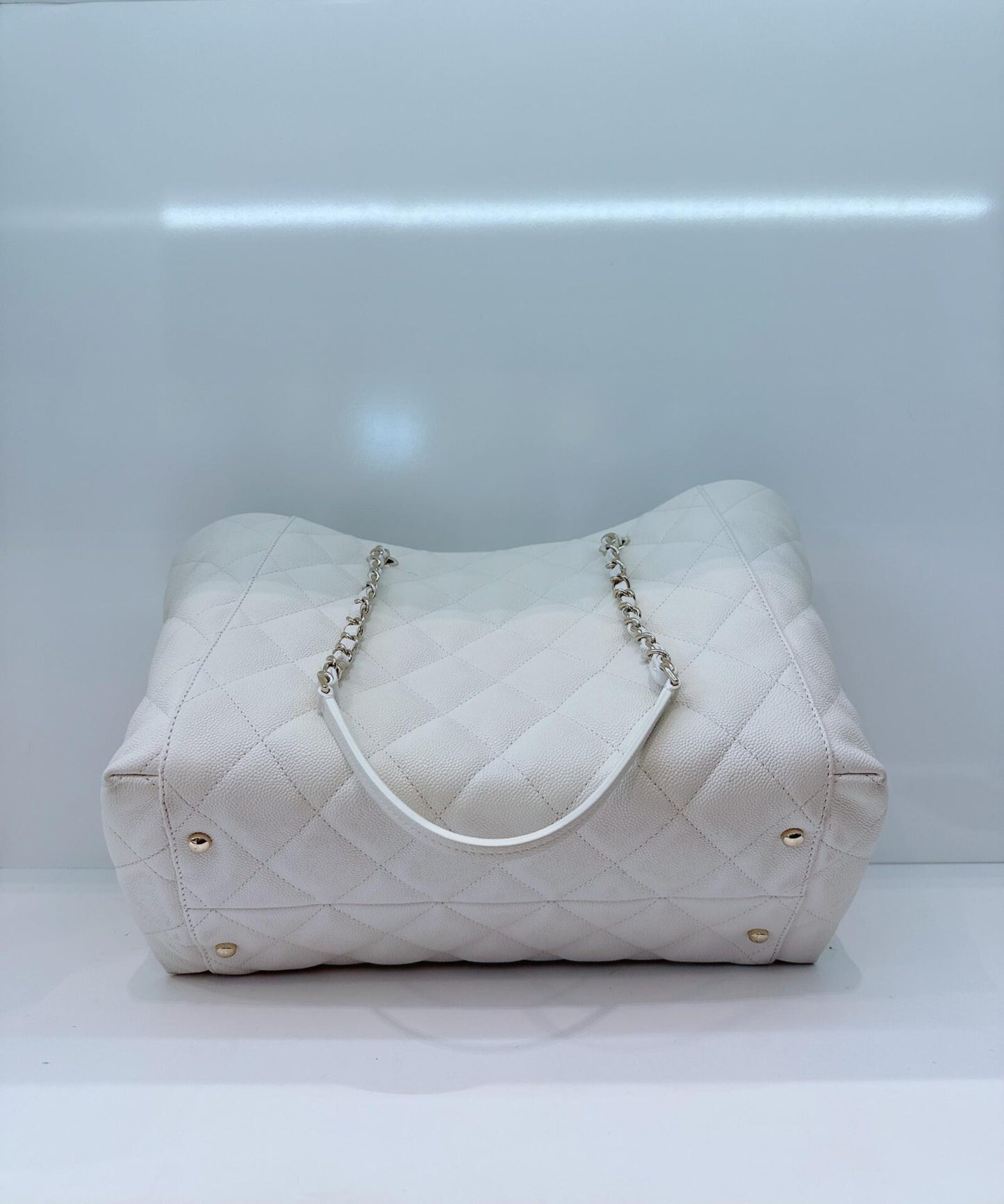 WHITE CAVIAR LEATHER 2023 LARGE SHOPPING TOTE BAG