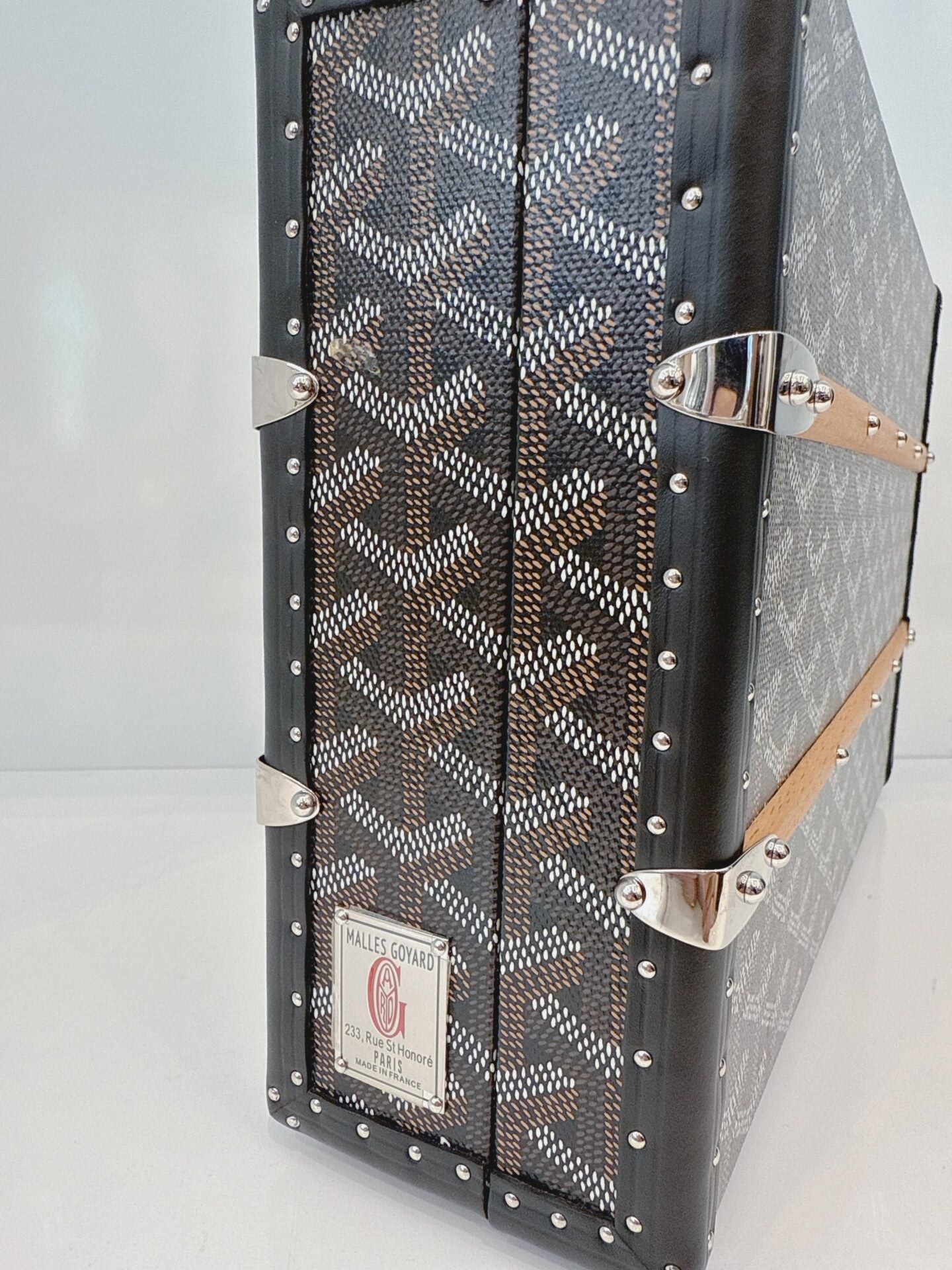 BLACK GOYARDINE COATED CANVAS PALACE MM TRUNK BAG