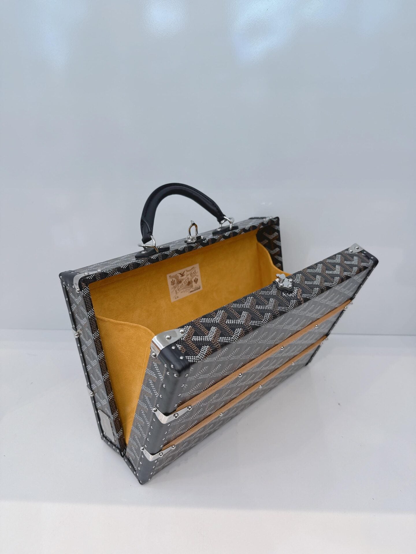 BLACK GOYARDINE COATED CANVAS PALACE MM TRUNK BAG