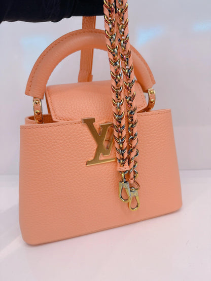 APRICOT TAURILLON LEATHER MINI CAPUCINES