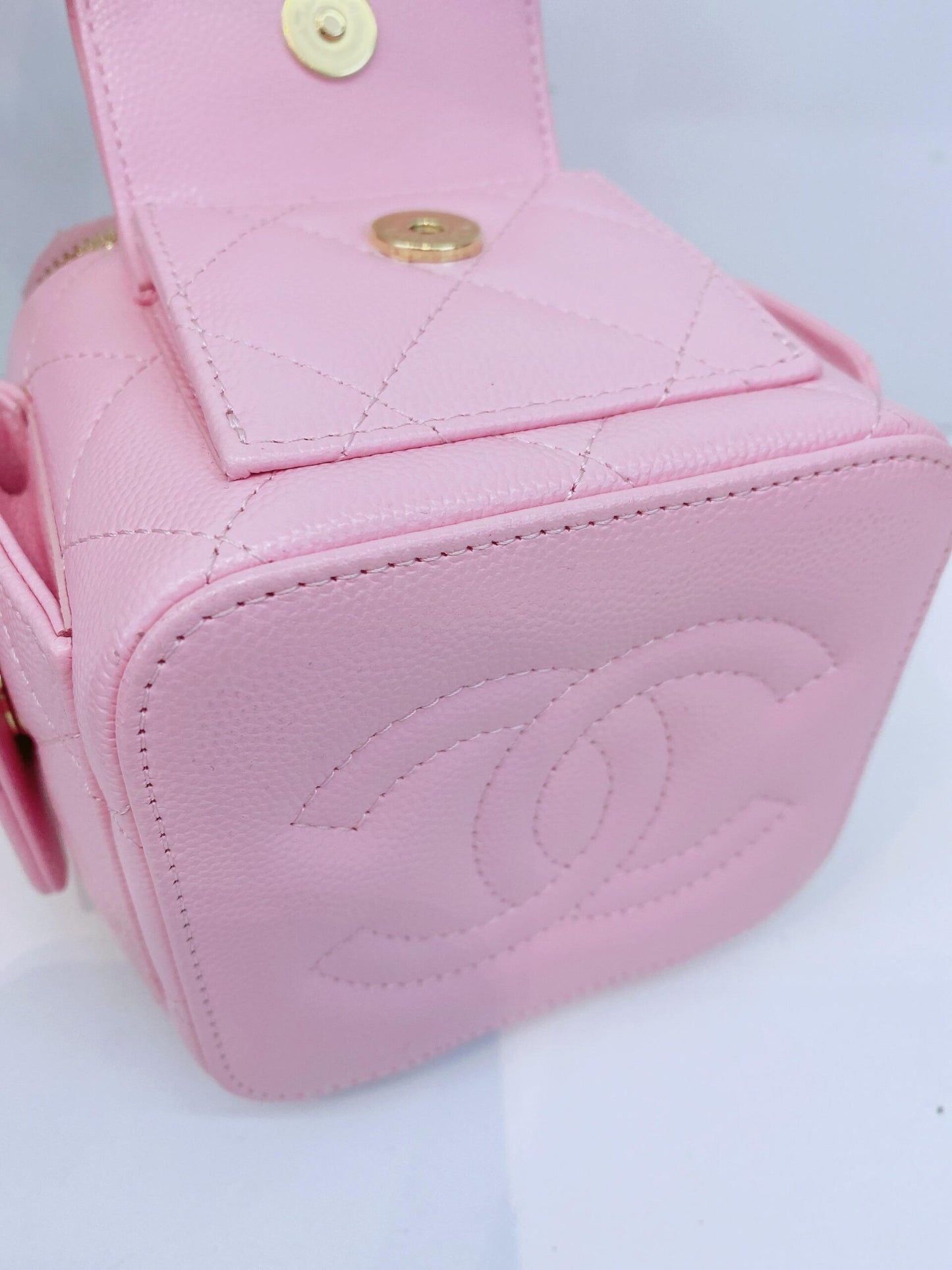 PINK QUILTED CAVIAR LEATHER MINI POLLY POCKET VANITY GOLD HARDWARE