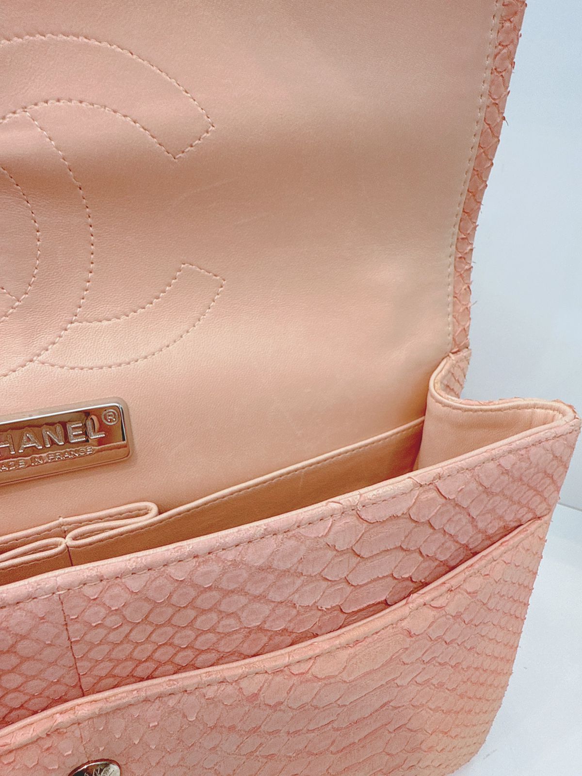 PEACH PYTHON LEATHER JUMBO CLASSIC DOUBLE FLAP BAG