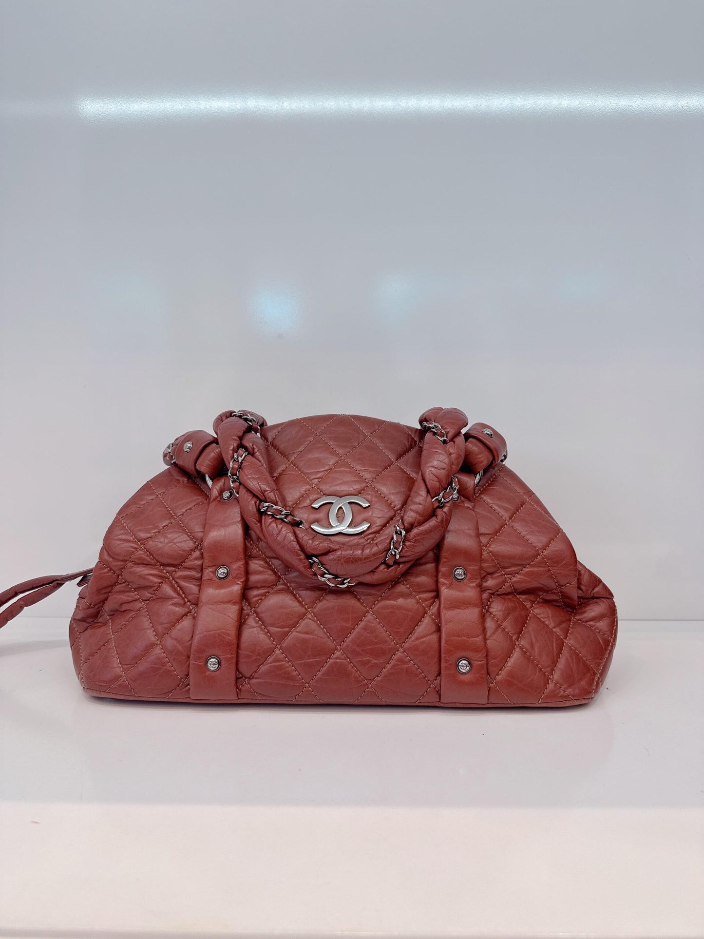 BROWN DISTRESSED LAMBSKIN VINTAGE LIGNE LADY BRAIDE TOTE BAG