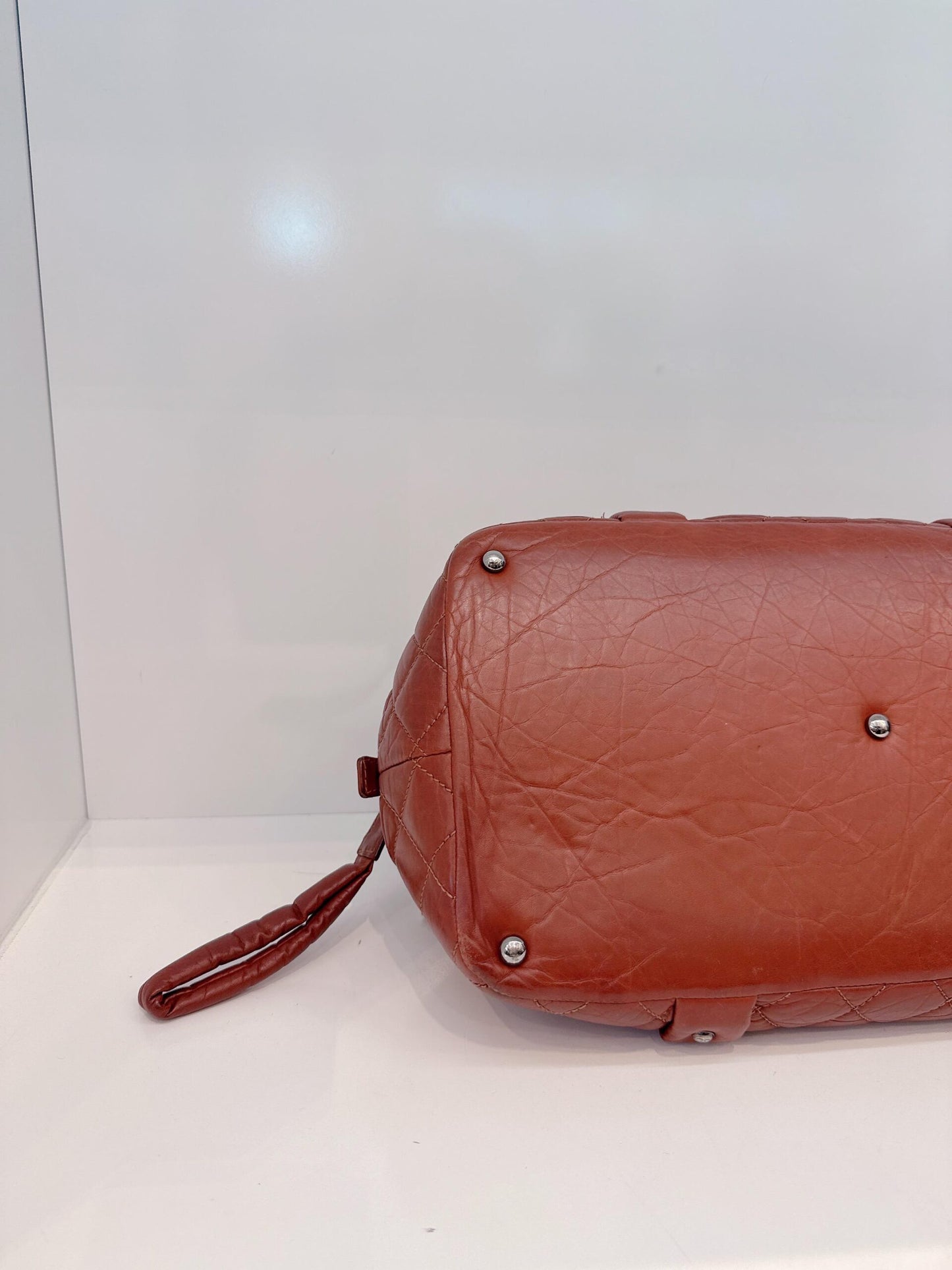 BROWN DISTRESSED LAMBSKIN VINTAGE LIGNE LADY BRAIDE TOTE BAG