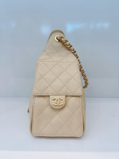 BEIGE GRAINED CALFSKIN LEATHER CHANEL 25 SMALL HANDBAG