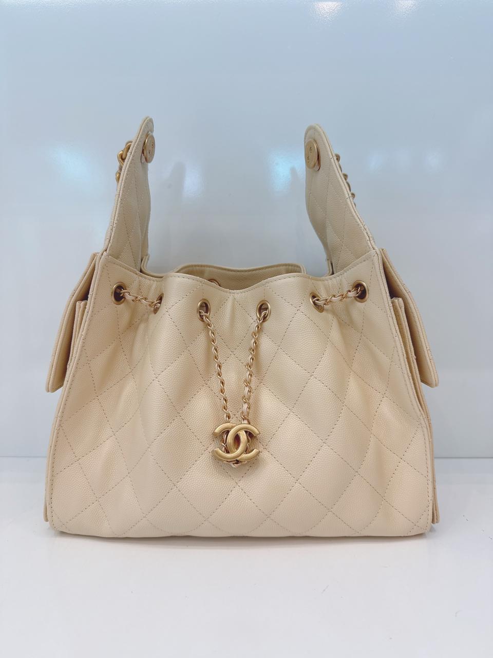 BEIGE GRAINED CALFSKIN LEATHER CHANEL 25 SMALL HANDBAG
