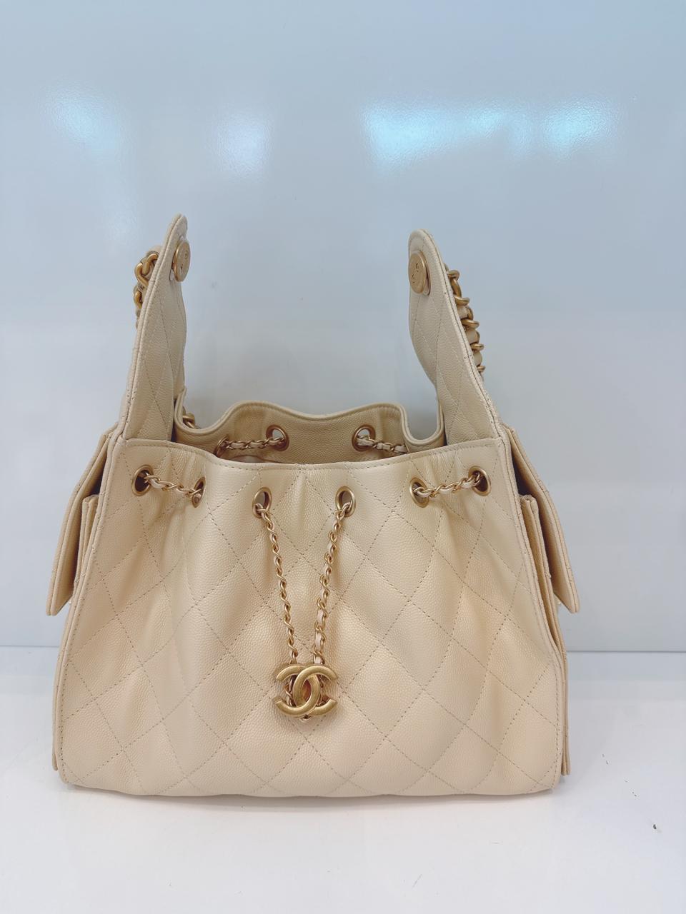 BEIGE GRAINED CALFSKIN LEATHER CHANEL 25 SMALL HANDBAG