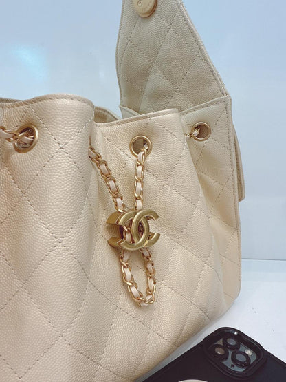 BEIGE GRAINED CALFSKIN LEATHER CHANEL 25 SMALL HANDBAG