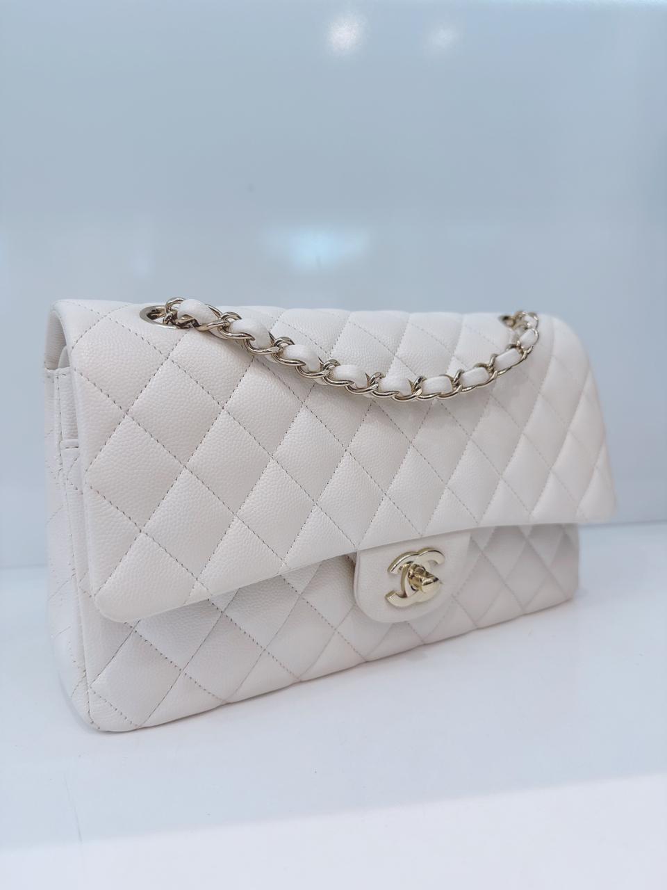 WHITE SHINY CAVIAR LEATHER MEDIUM CLASSIC DOUBLE FLAP BAG