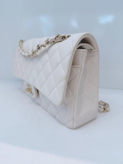 WHITE SHINY CAVIAR LEATHER MEDIUM CLASSIC DOUBLE FLAP BAG