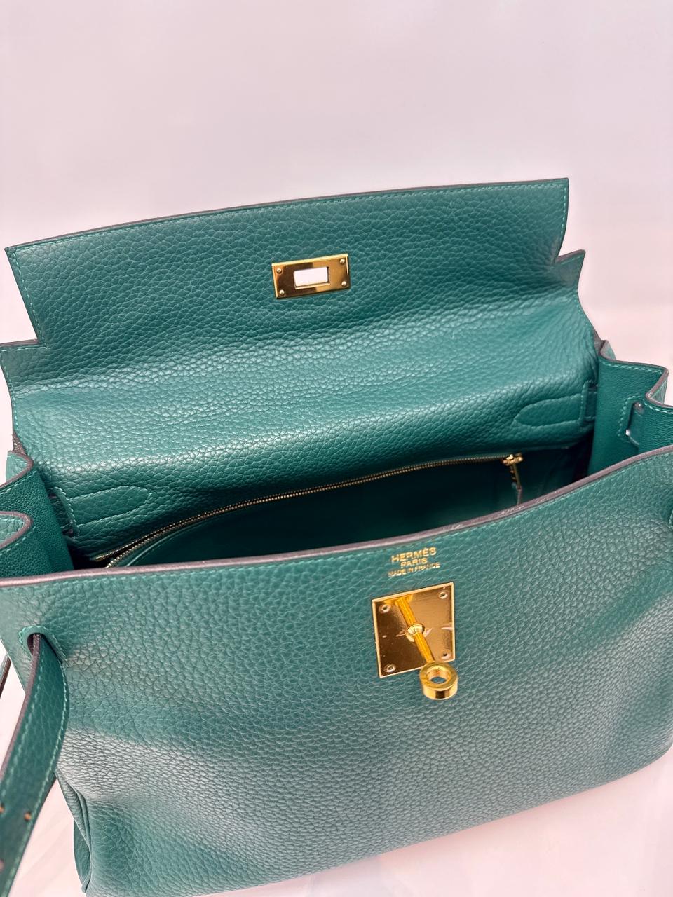 MALACHITE KELLY 32 RETOURNE TOGO LEATHER GOLD HARDWARE