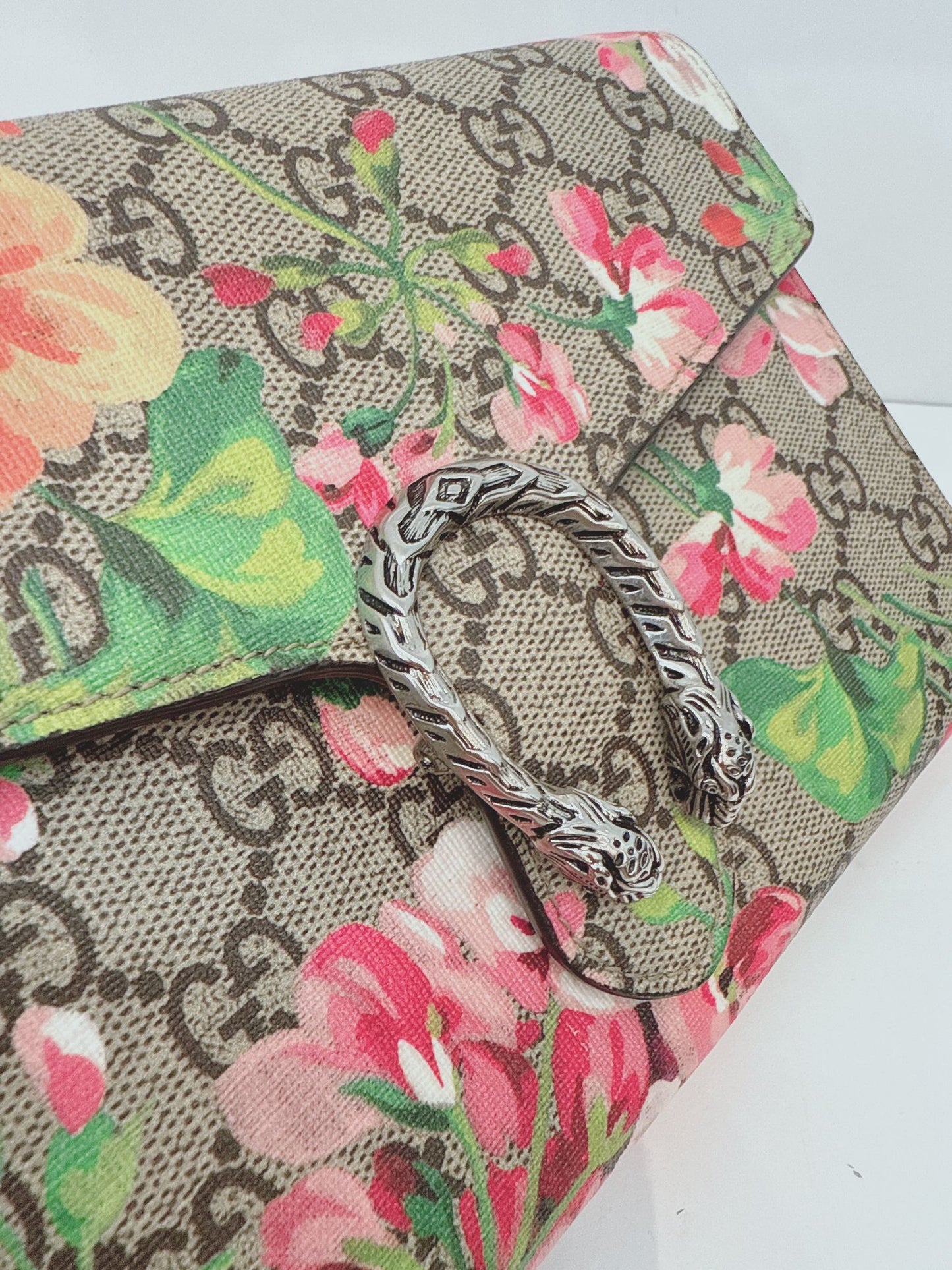 MULTICOLOR GG SUPREME CANVAS BLOOMS DIONYSUS WALLET ON CHAIN