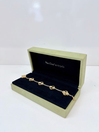 18K YELLOW GOLD VINTAGE ALHAMBRA BRACELET, 5 MOTIFS