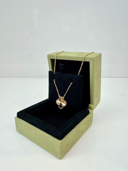 18K YELLOW GOLD VINTAGE ALHAMBRA PENDANT