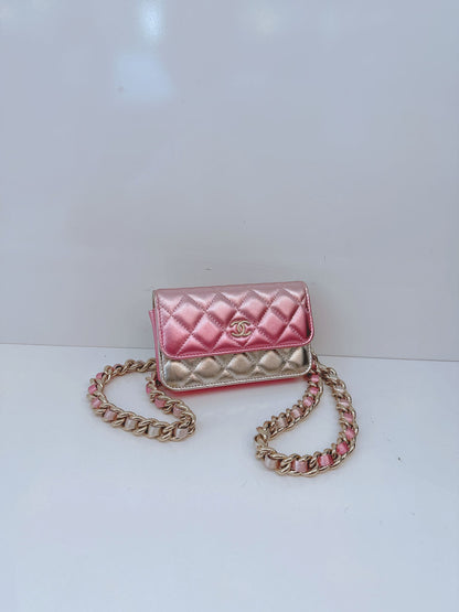 METALLIC SILVER PINK QUILTED LEATHER COCO PUNK WALLET ON CHAIN