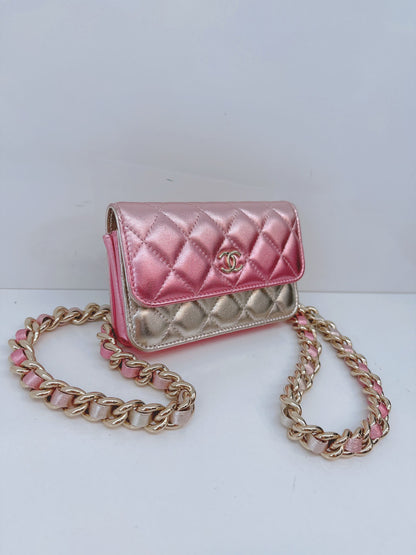 METALLIC SILVER PINK QUILTED LEATHER COCO PUNK WALLET ON CHAIN