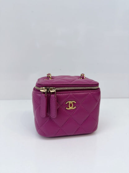 PURPLE LAMBSKIN MATELASSE COCO BALL CHAIN POUCH SHOULDER BAG