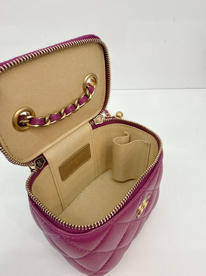 PURPLE LAMBSKIN MATELASSE COCO BALL CHAIN POUCH SHOULDER BAG