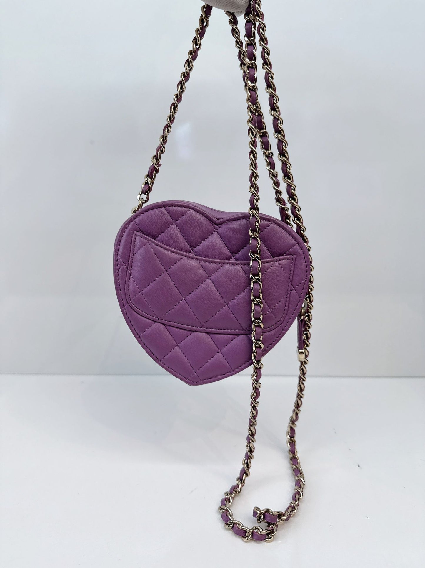 PURPLE LAMBSKIN CC IN LOVE  MINI HEART BAG