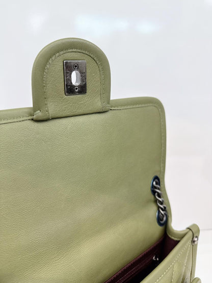 OLIVE GREEN MINI FRENCH RIVIERA FLAP BAG