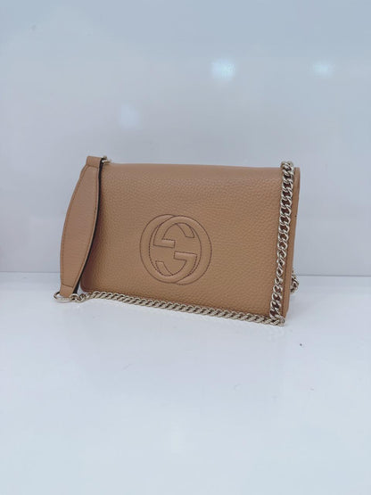 BEIGE CALFSKIN SOHO WALLET ON CHAIN