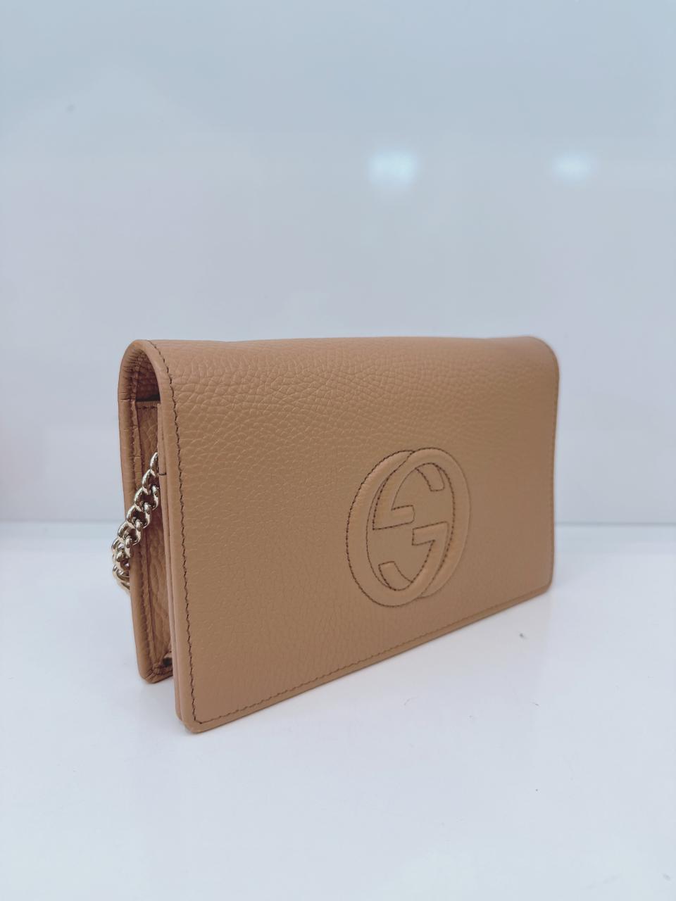 BEIGE CALFSKIN SOHO WALLET ON CHAIN