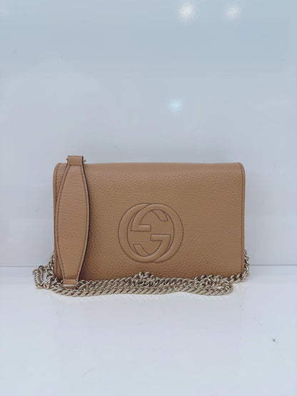 BEIGE CALFSKIN SOHO WALLET ON CHAIN