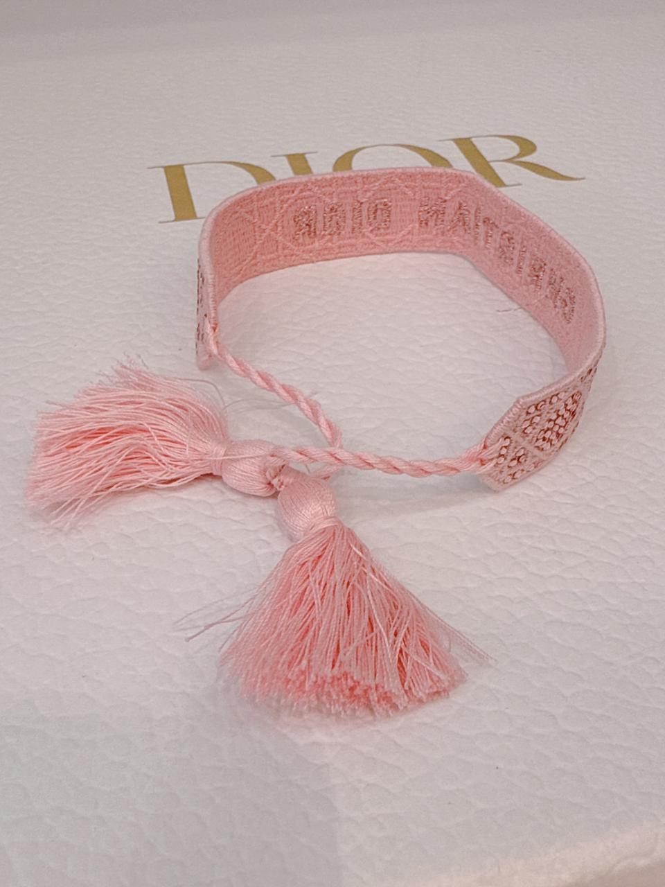 PINK OBLIQUE MELACOTTON MOTIF TASSEL BRACELET