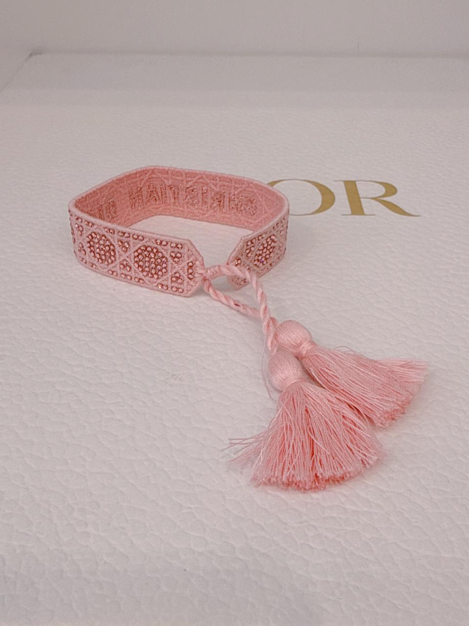 PINK OBLIQUE MELACOTTON MOTIF TASSEL BRACELET