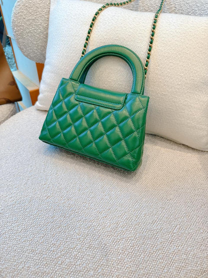 EMERALD GREEN QUILTED AGED CALFSKIN LEATHER SMALL KELLY SHOPPER BAG GOLD TONE HARDWARE