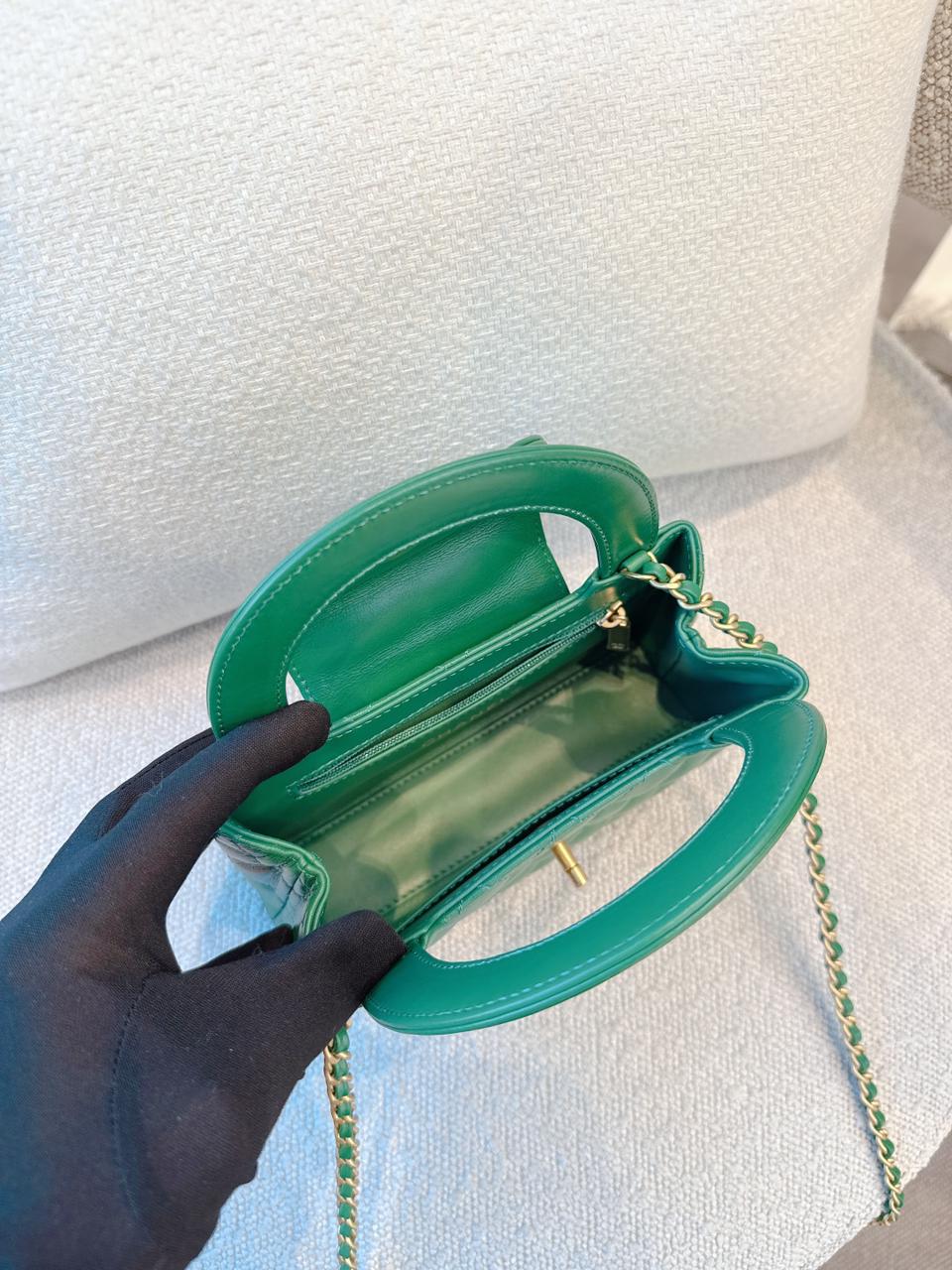 EMERALD GREEN QUILTED AGED CALFSKIN LEATHER SMALL KELLY SHOPPER BAG GOLD TONE HARDWARE