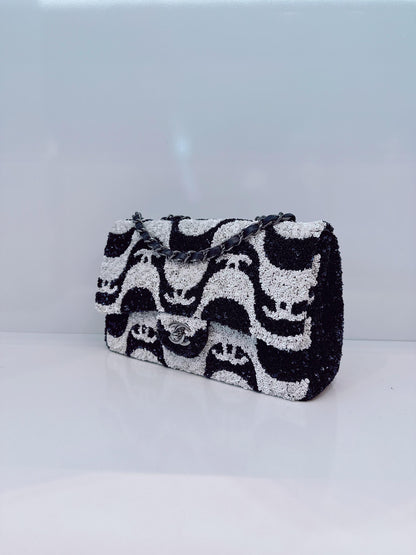 DARK BLUE AND WHITE SEQUINS MEDIUM FLAP BAG