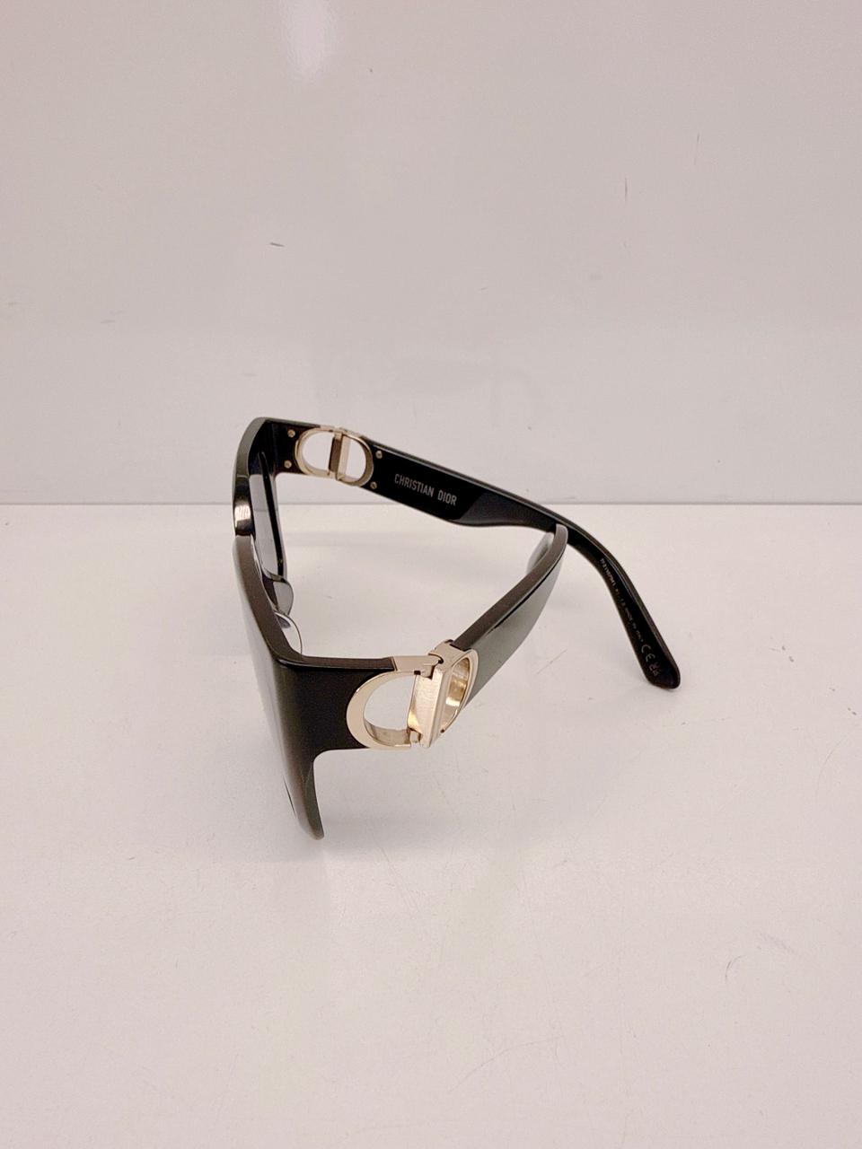 BLACK 30 MONTAIGNE SQUARE SUNGLASSES